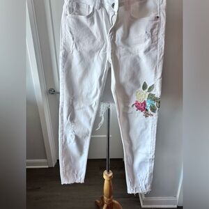 New Zara basic white jeans, US8( M/L) stretchch